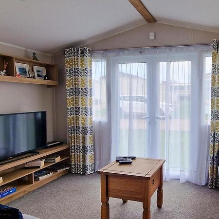 Lovely Caravan Nearby The Beach In Hunstanton, Norfolk Ref 23071C Hotel Exterior foto